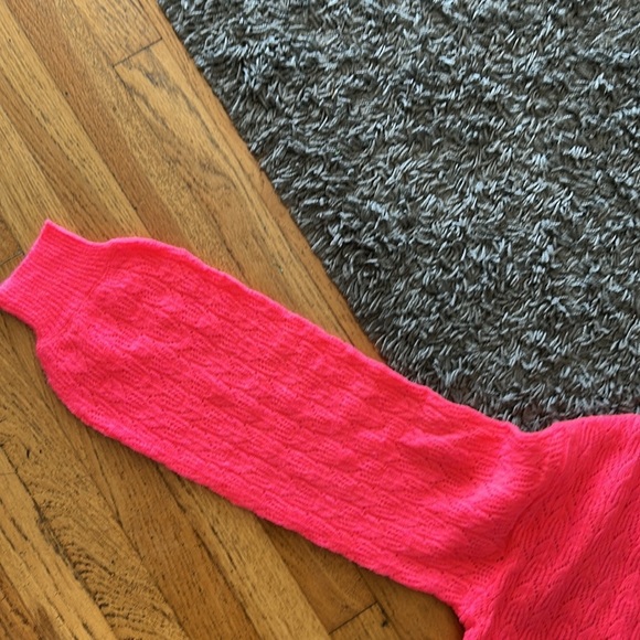 NWOT Volcom Cardigan Beach Sweater Electric Coral Size Medium - Picture 10 of 16